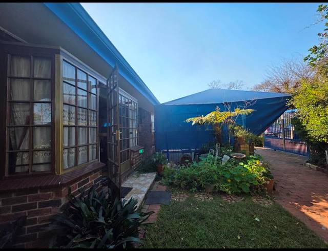 3 BEDROOM HOUSE FOR SALE IN BOKSBURG SOUTH